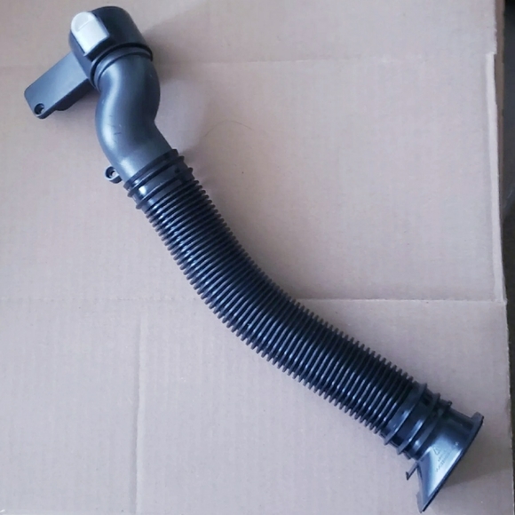 Other Hoover Windtunnel Vacuum Cleaner Model Uh7832 Parts Lower Hose